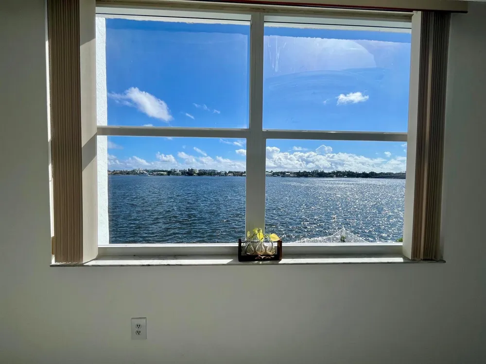 301 Croton Avenue #305 Lantana, FL 33462