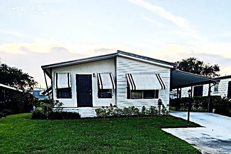 7781 SE Shenandoah Drive Hobe Sound, FL 33455