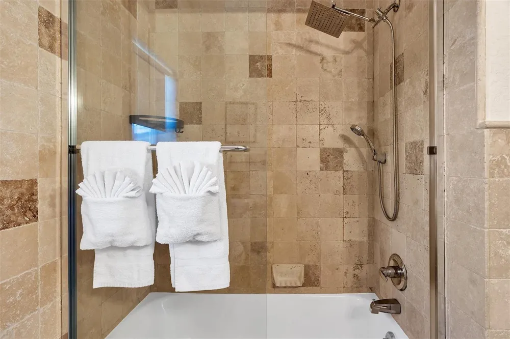 3221 Seaward Drive Lauderdale By The Sea, FL 33062