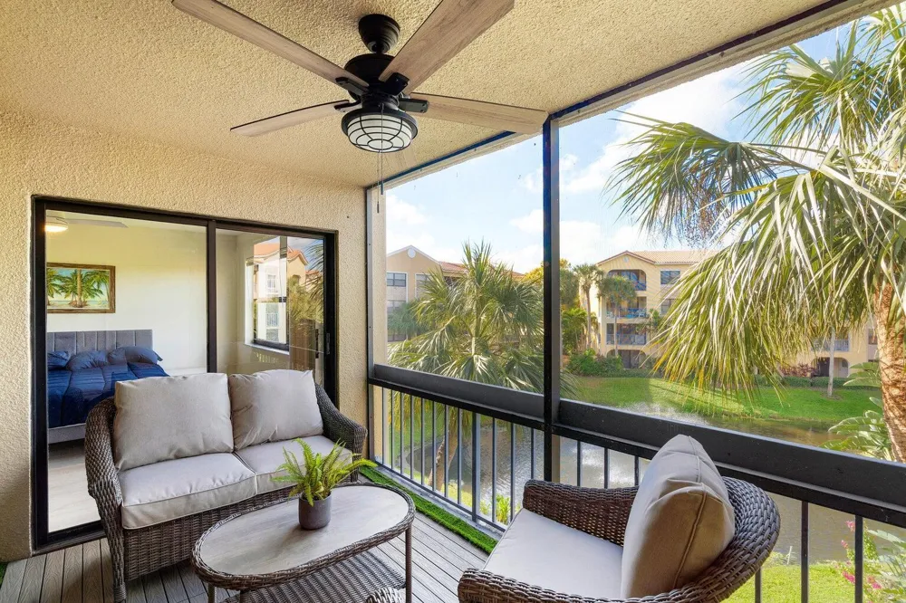 700 Uno Lago Drive #303 Juno Beach, FL 33408