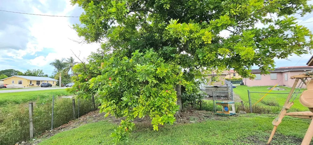 632 SW 13th Street Belle Glade, FL 33430