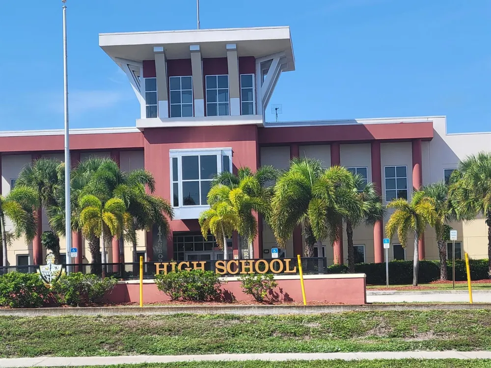 474 SW Kaabe Avenue Port St. Lucie, FL 34953