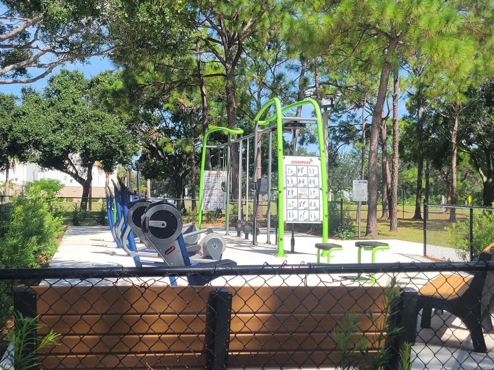 474 SW Kaabe Avenue Port St. Lucie, FL 34953