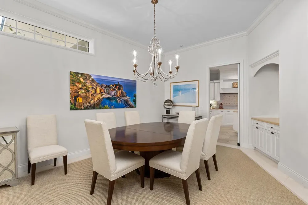 307 Everglade Avenue Palm Beach, FL 33480