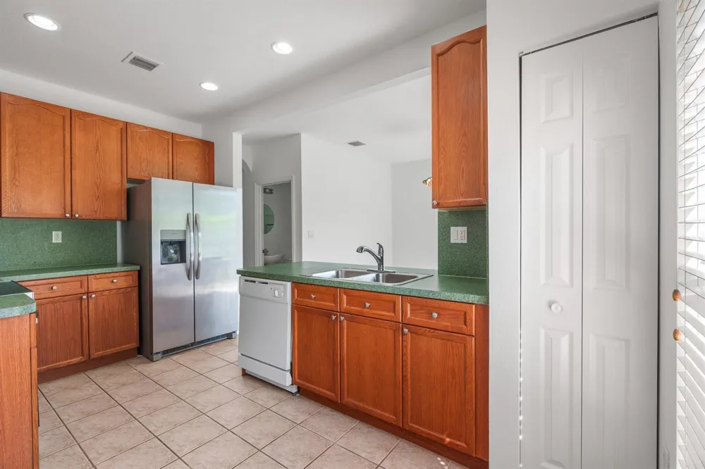 3210 Merrick Terrace #1503 Margate, FL 33063