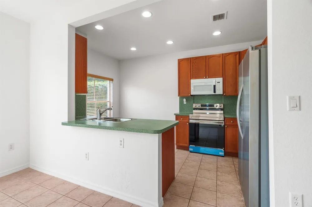 3210 Merrick Terrace #1503 Margate, FL 33063