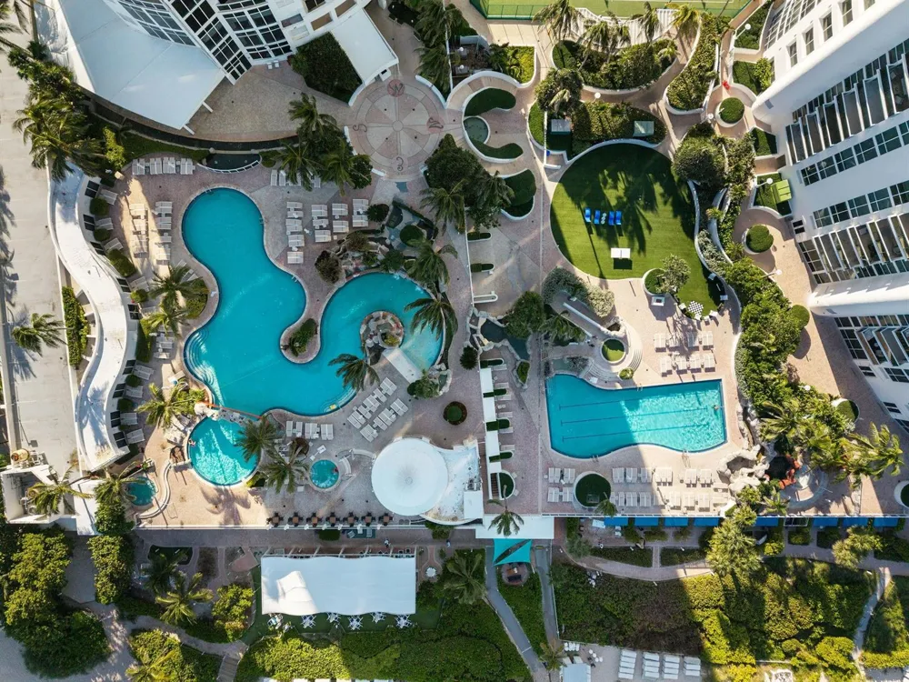 18101 Collins Avenue #801 Sunny Isles Beach, FL 33160