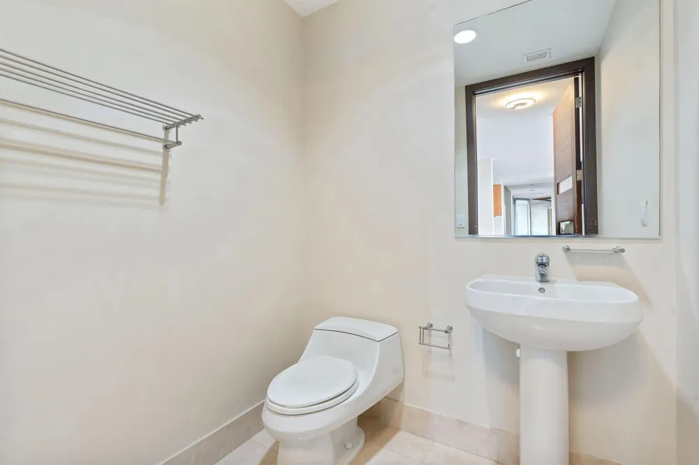 18101 Collins Avenue #801 Sunny Isles Beach, FL 33160