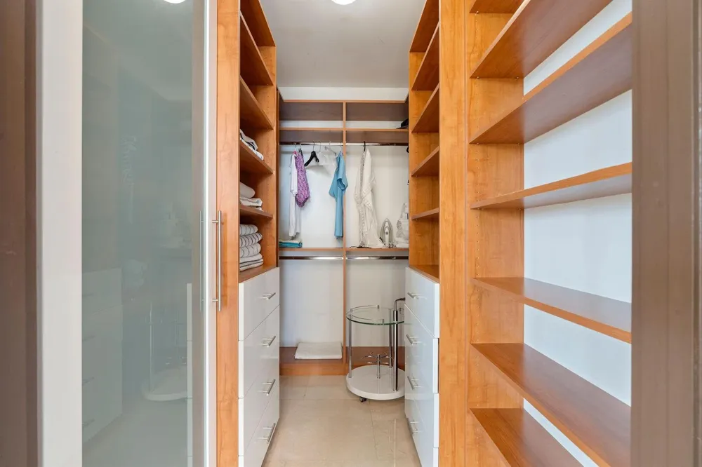 18101 Collins Avenue #801 Sunny Isles Beach, FL 33160