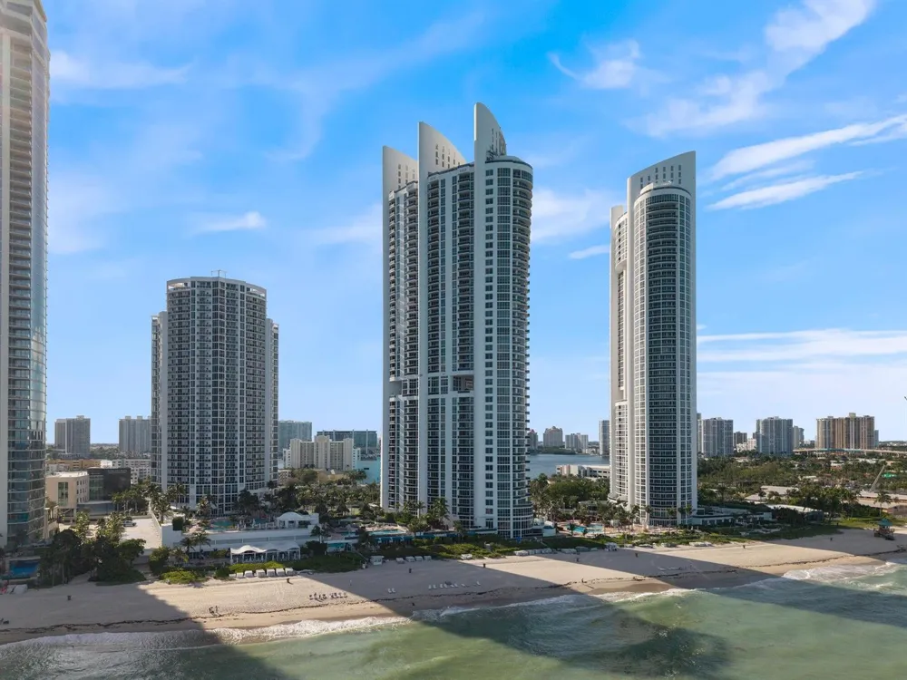 18101 Collins Avenue #801 Sunny Isles Beach, FL 33160