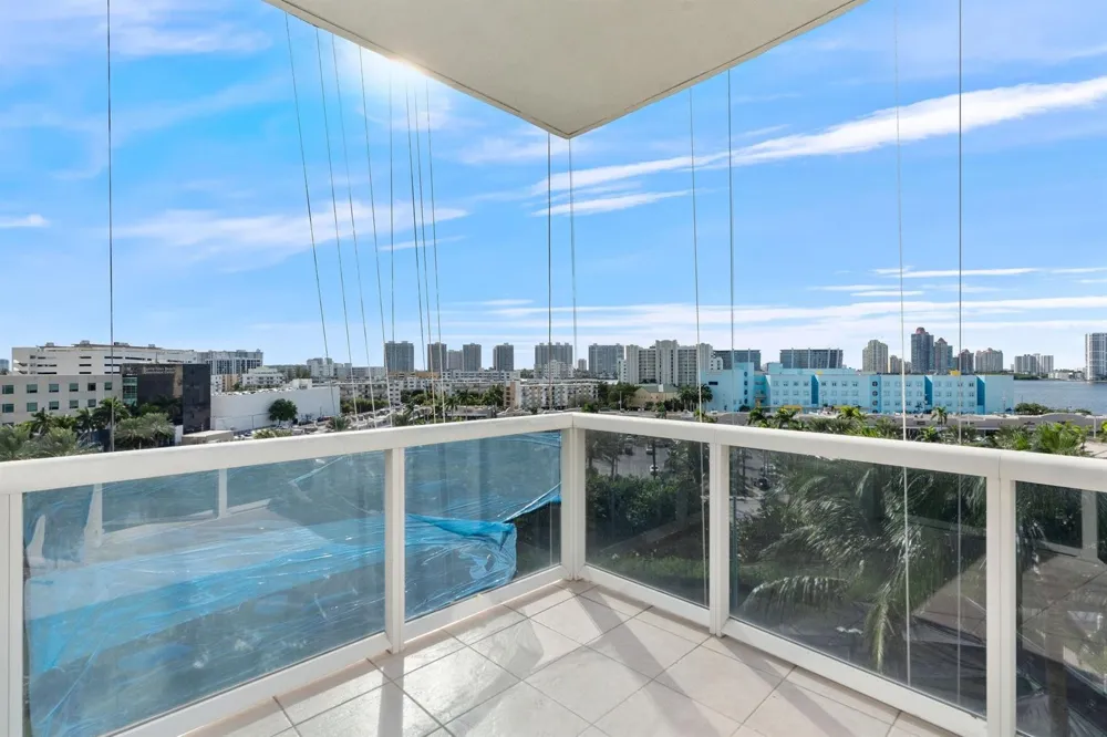 18101 Collins Avenue #801 Sunny Isles Beach, FL 33160