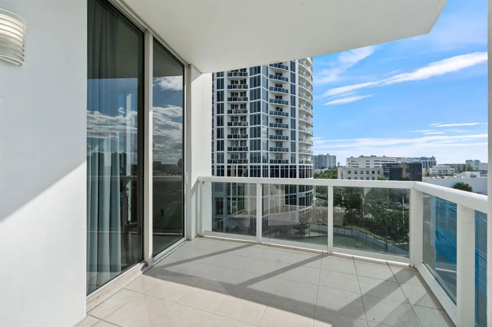18101 Collins Avenue #801 Sunny Isles Beach, FL 33160