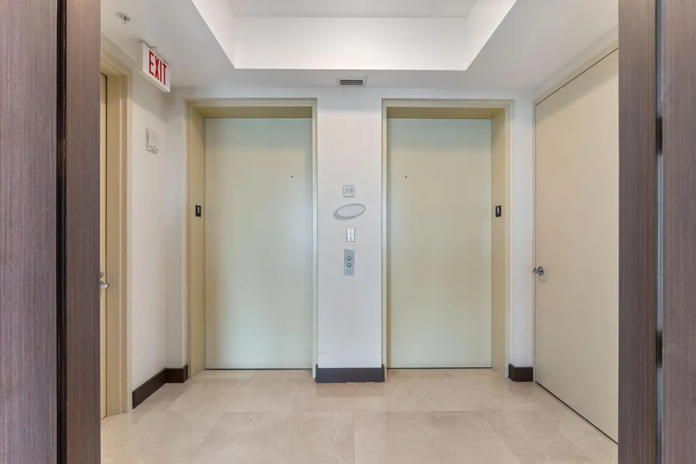 18101 Collins Avenue #801 Sunny Isles Beach, FL 33160