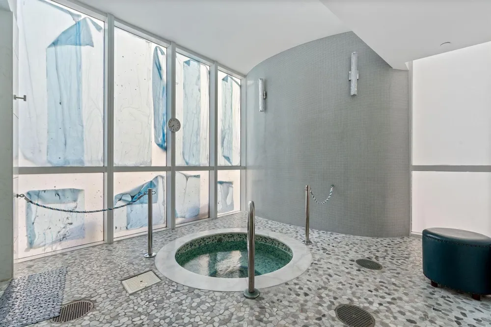 18101 Collins Avenue #801 Sunny Isles Beach, FL 33160