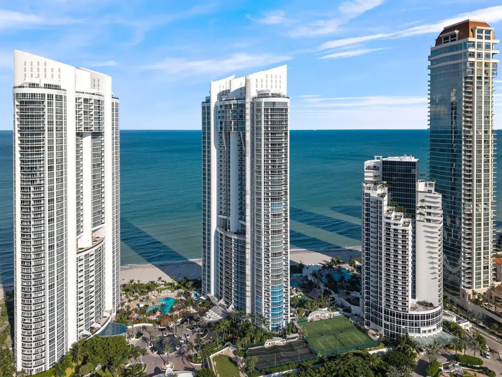 18101 Collins Avenue #801 Sunny Isles Beach, FL 33160