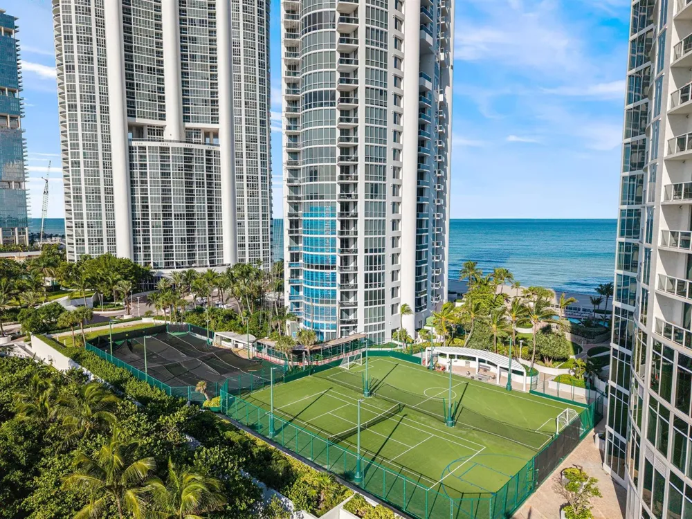 18101 Collins Avenue #801 Sunny Isles Beach, FL 33160