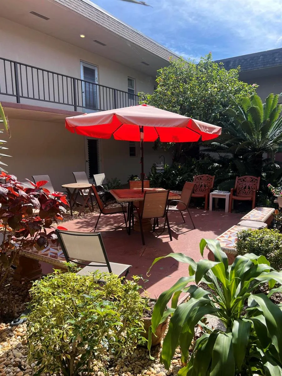 504 Davis Road #95 Palm Springs, FL 33461
