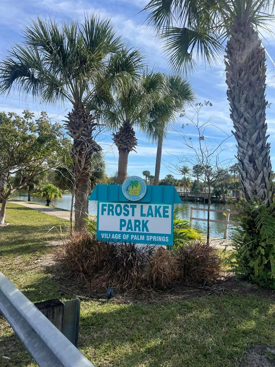 504 Davis Road #95 Palm Springs, FL 33461