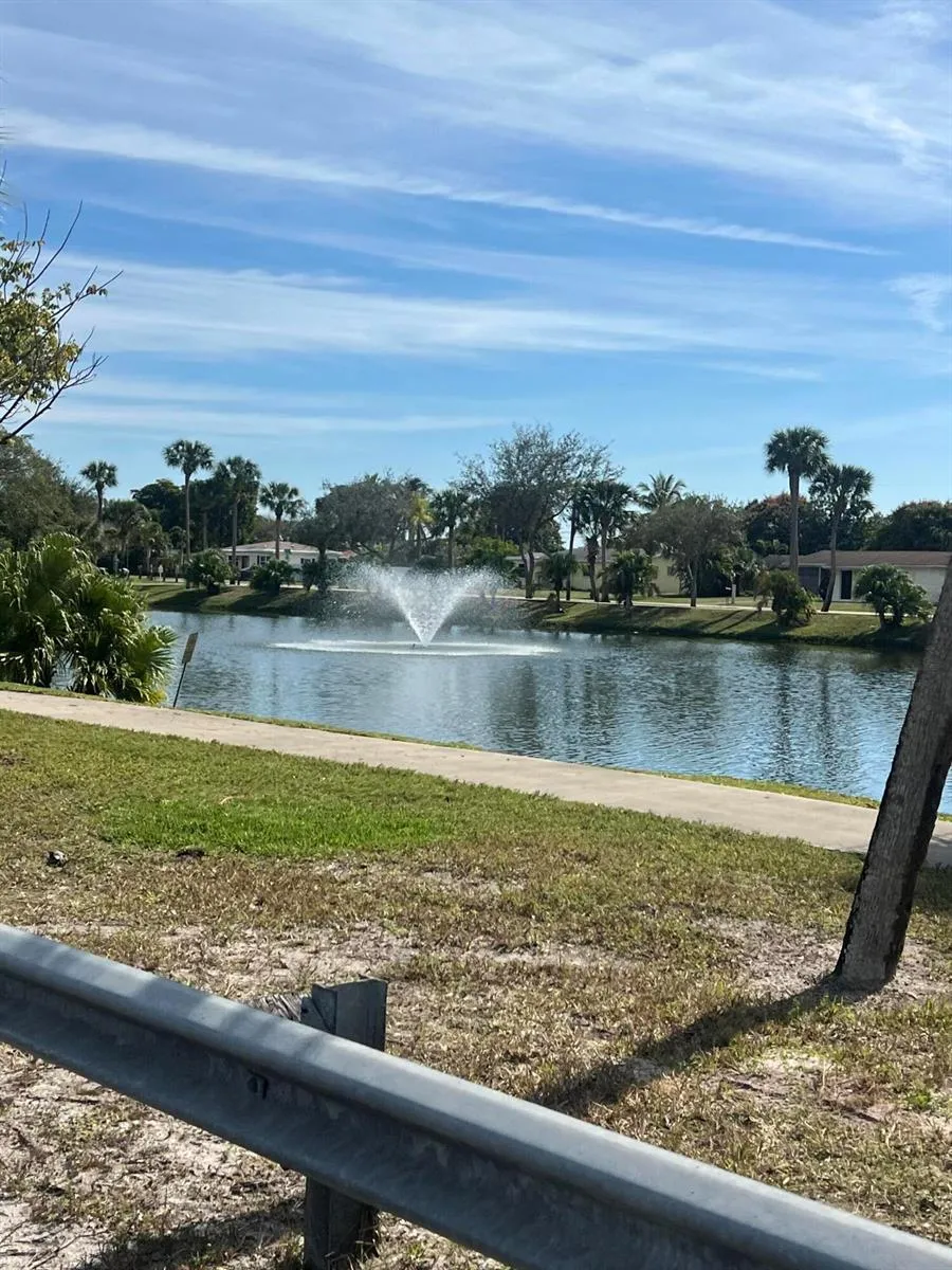 504 Davis Road #95 Palm Springs, FL 33461