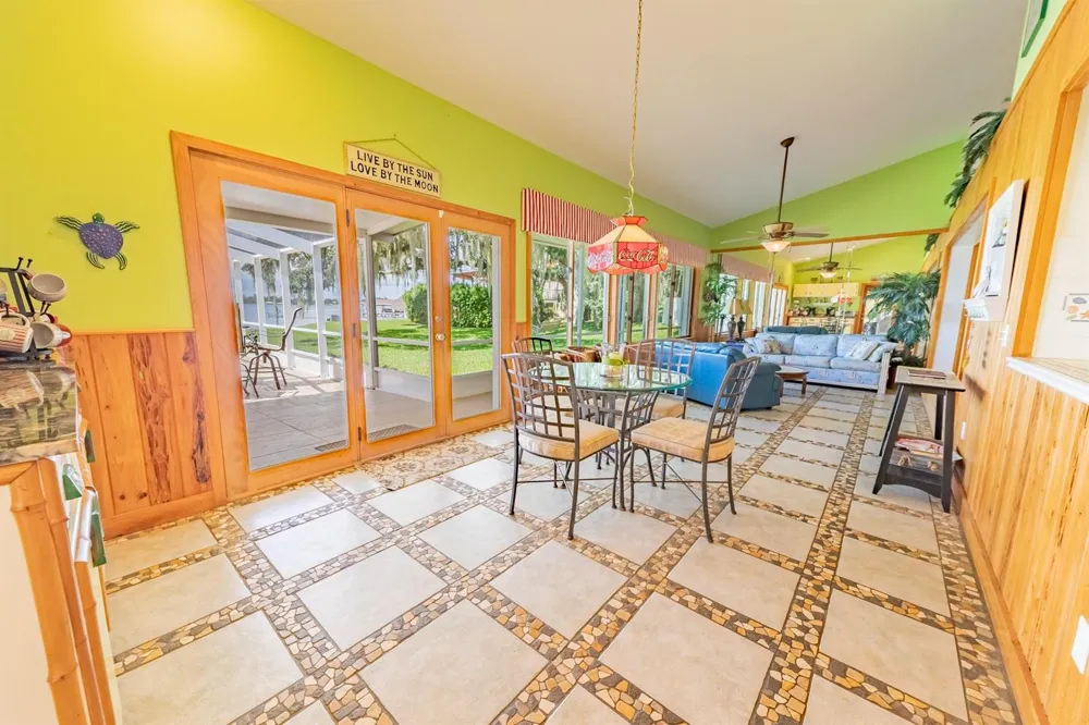 131 Sunset Drive Lake Placid, FL 33852