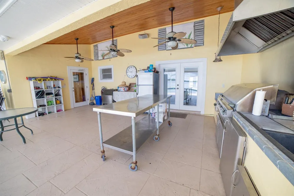 131 Sunset Drive Lake Placid, FL 33852