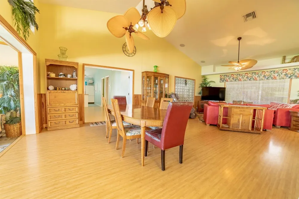 131 Sunset Drive Lake Placid, FL 33852