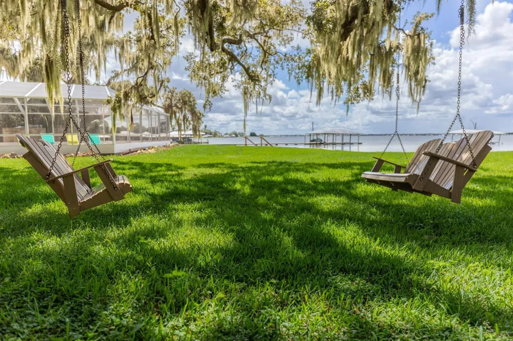131 Sunset Drive Lake Placid, FL 33852