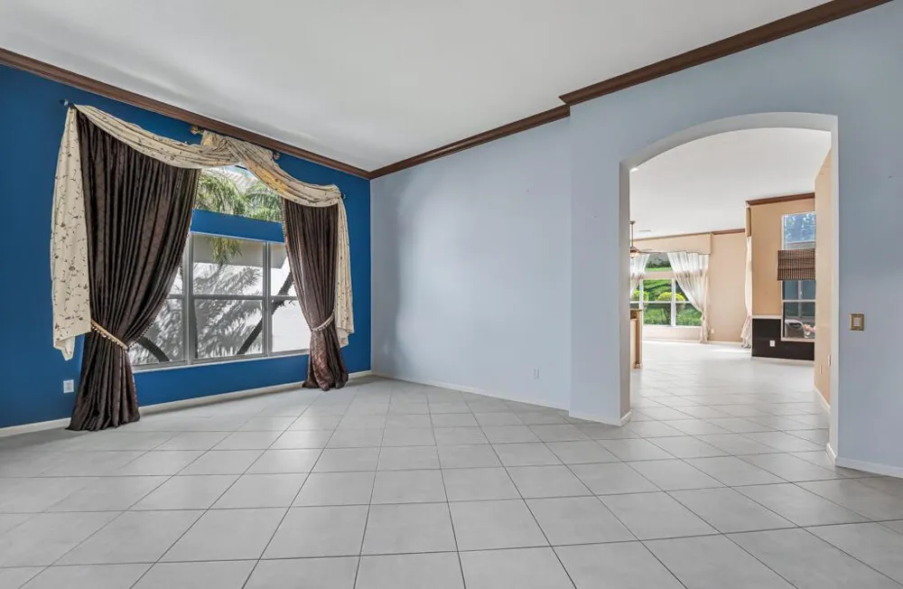 7932 Seagrape Shores Drive Lake Worth, FL 33467