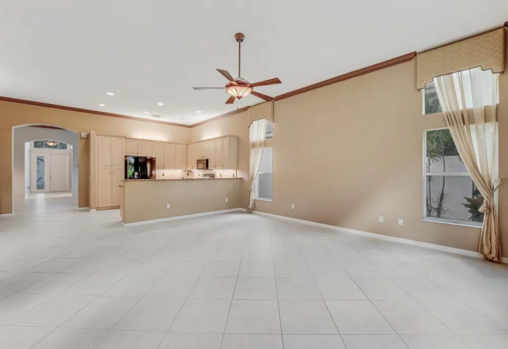 7932 Seagrape Shores Drive Lake Worth, FL 33467