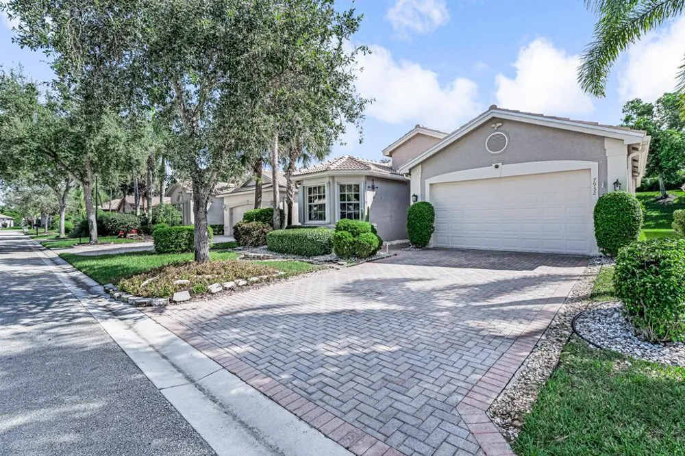 7932 Seagrape Shores Drive Lake Worth, FL 33467