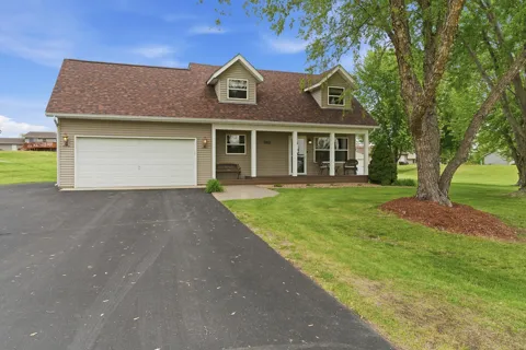 4488 Roberds Lake Trail