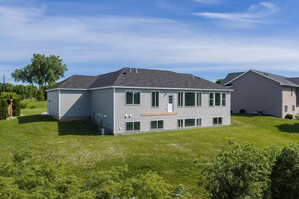 100 Schwinghammer Drive Albany, MN 56307