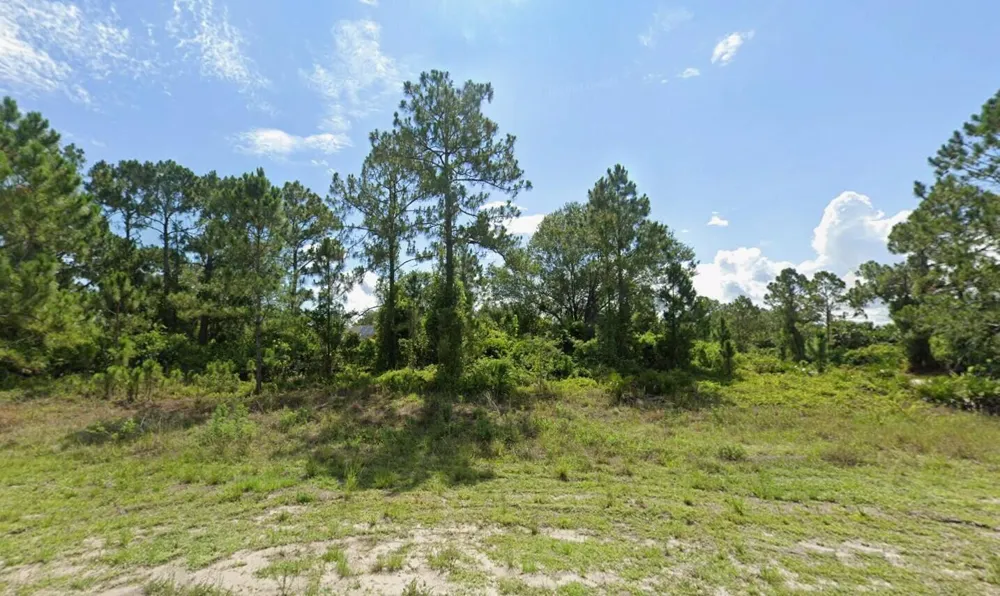 627 Columbus Boulevard S Lehigh Acres, FL 33974