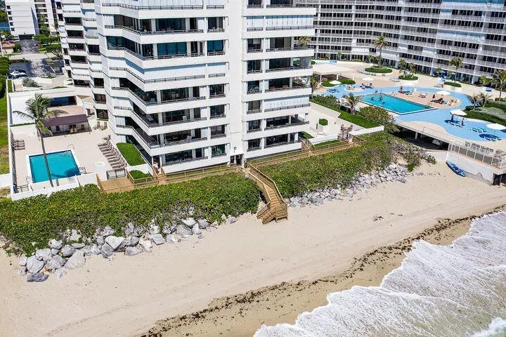 3560 S Ocean Boulevard #200 South Palm Beach, FL 33480