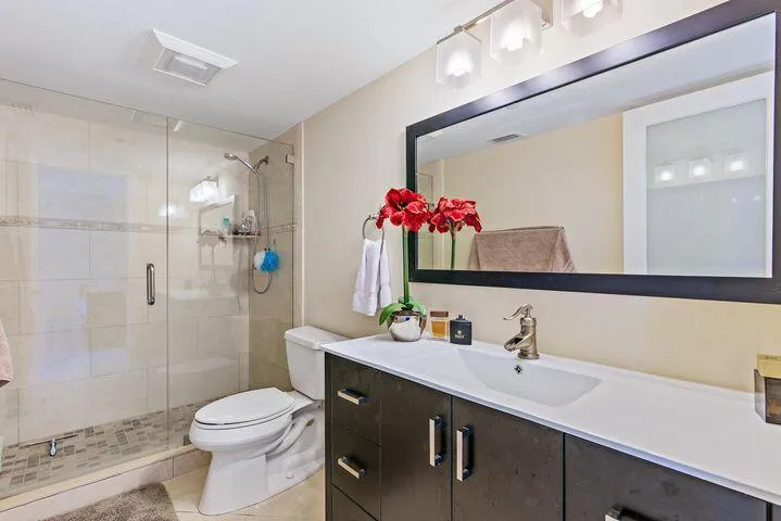 3560 S Ocean Boulevard #200 South Palm Beach, FL 33480