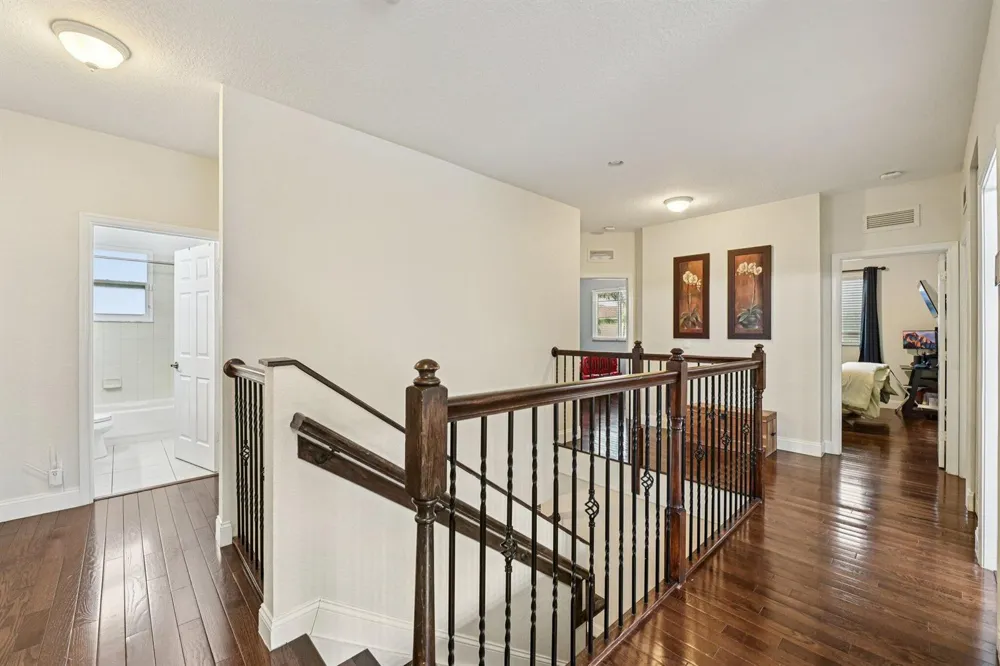553 Gazetta Way West Palm Beach, FL 33413