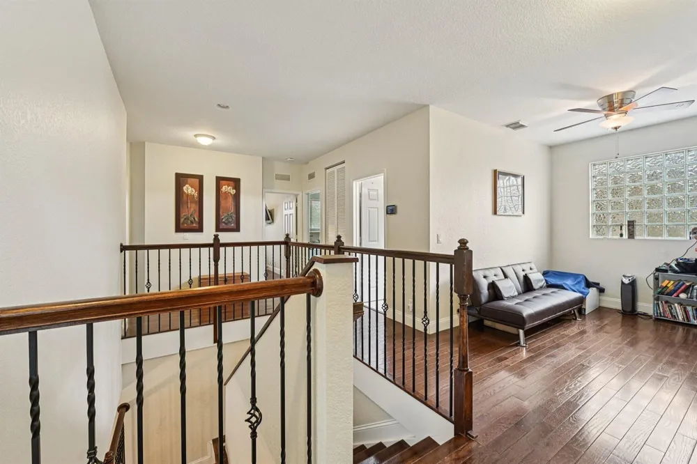 553 Gazetta Way West Palm Beach, FL 33413