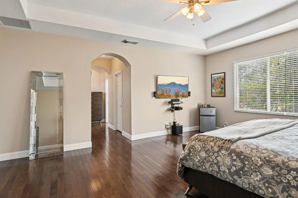 553 Gazetta Way West Palm Beach, FL 33413
