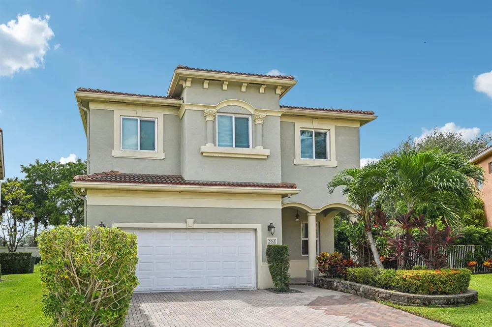 553 Gazetta Way West Palm Beach, FL 33413