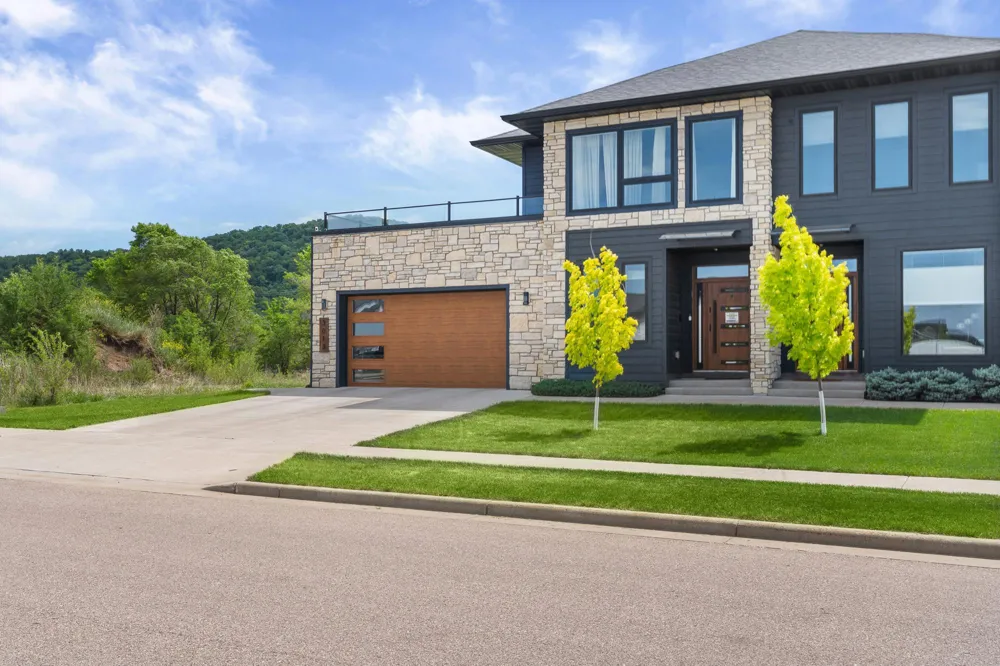 3013 Red Clover Street Holmen, WI 54636