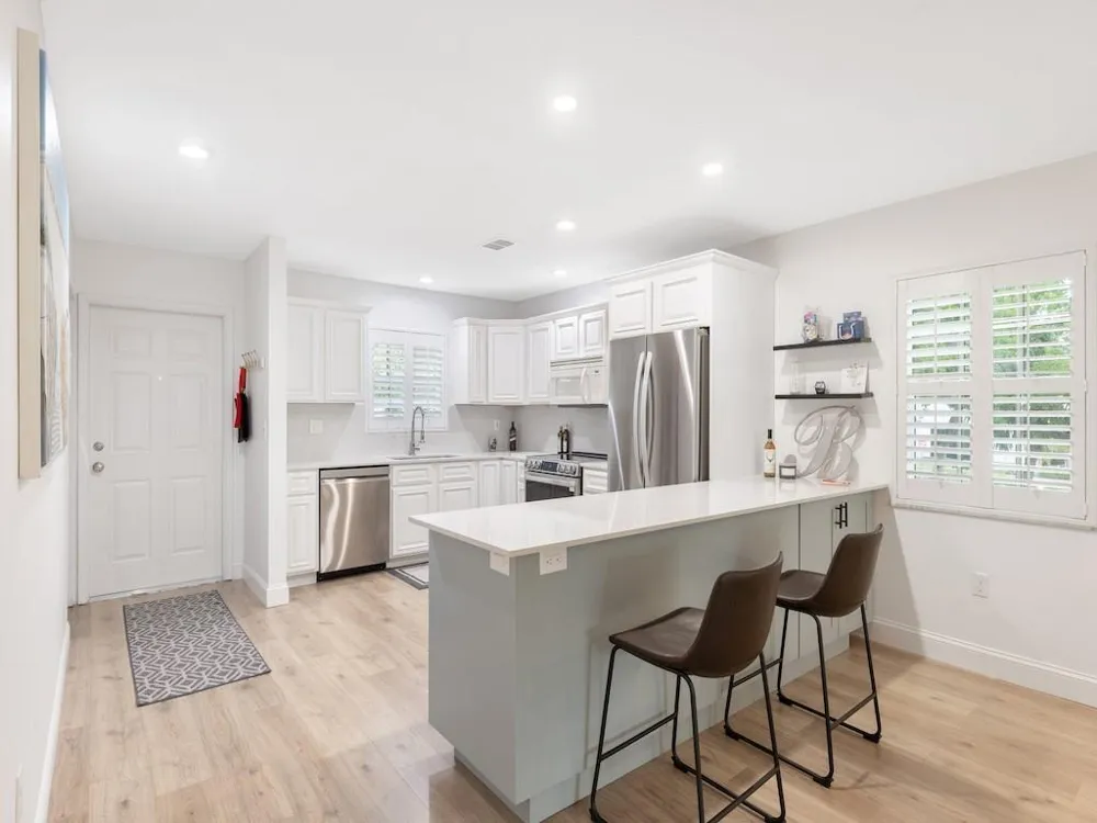 900 Jasmine Lane #10a Vero Beach, FL 32963