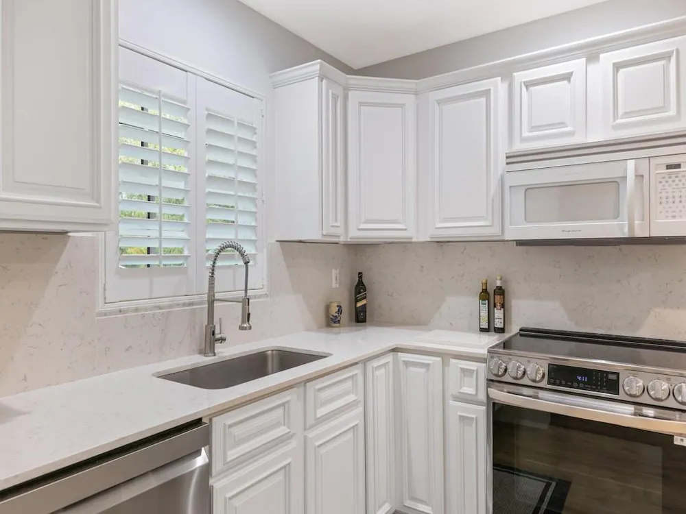 900 Jasmine Lane #10a Vero Beach, FL 32963