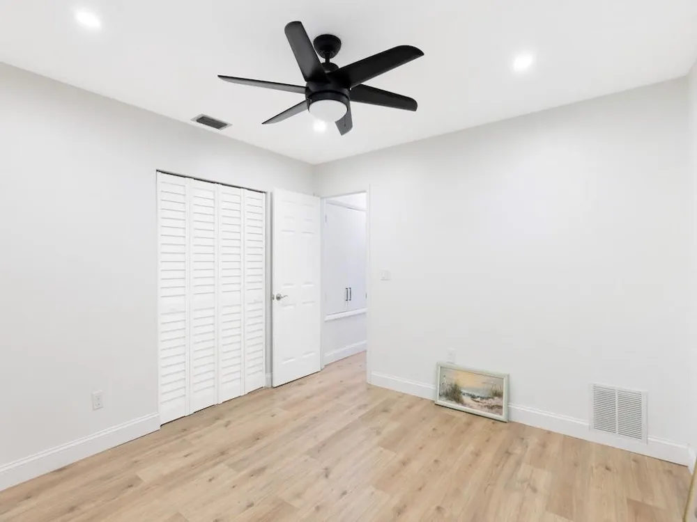 900 Jasmine Lane #10a Vero Beach, FL 32963