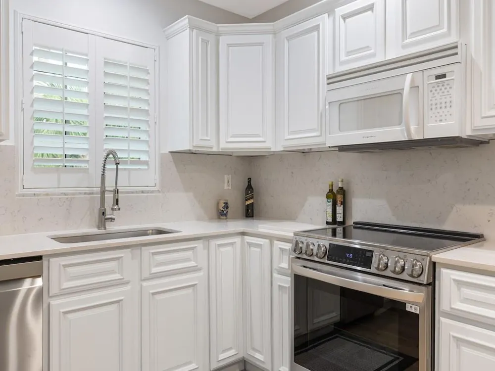 900 Jasmine Lane #10a Vero Beach, FL 32963