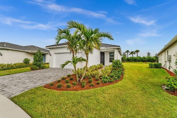 1133 Haven Circle Vero Beach, FL 32960