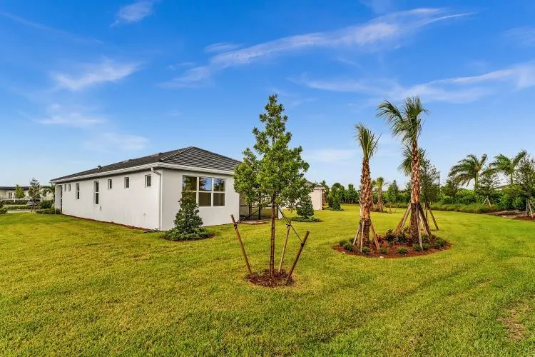 1133 Haven Circle Vero Beach, FL 32960