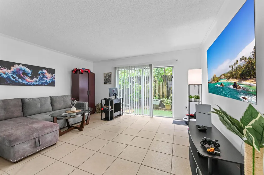 803 W Oakland Park Boulevard #A7 Oakland Park, FL 33311