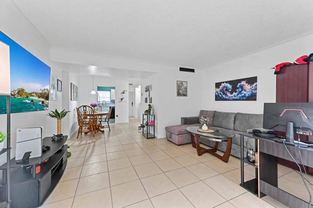 803 W Oakland Park Boulevard #A7 Oakland Park, FL 33311