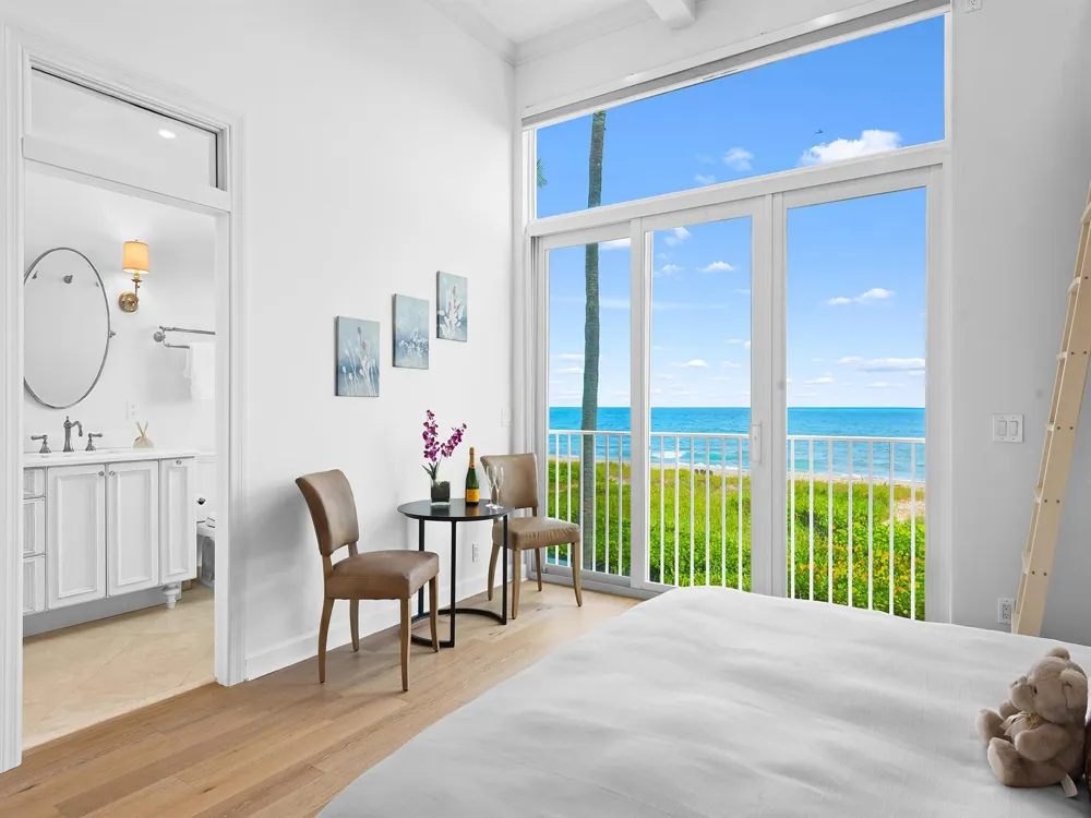 2115 S Ocean Boulevard #10 Delray Beach, FL 33483
