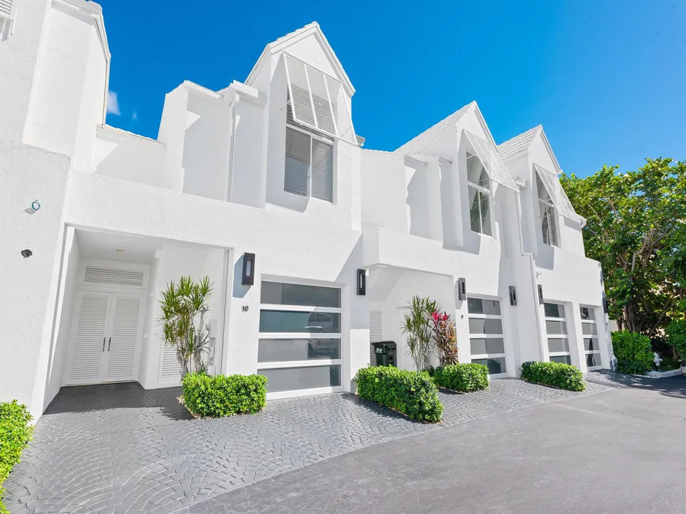 2115 S Ocean Boulevard #10 Delray Beach, FL 33483